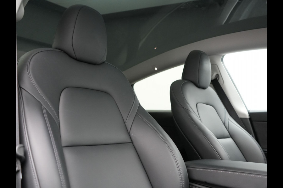 Tesla Model Y Long Range AWD 75 kWh 441pk | Full Self-Driving Capability | Panodak | Adaptive Cruise | Lederen Sportstoelen Memory & Verwarmd | Camera | Navigatie | ANDERE WIELDOPPEN!