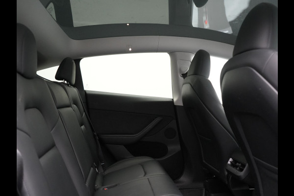 Tesla Model Y Long Range AWD 75 kWh 441pk | Full Self-Driving Capability | Panodak | Adaptive Cruise | Lederen Sportstoelen Memory & Verwarmd | Camera | Navigatie | ANDERE WIELDOPPEN!