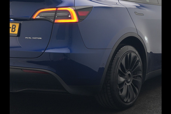Tesla Model Y Long Range AWD 75 kWh 441pk | Full Self-Driving Capability | Panodak | Adaptive Cruise | Lederen Sportstoelen Memory & Verwarmd | Camera | Navigatie | ANDERE WIELDOPPEN!