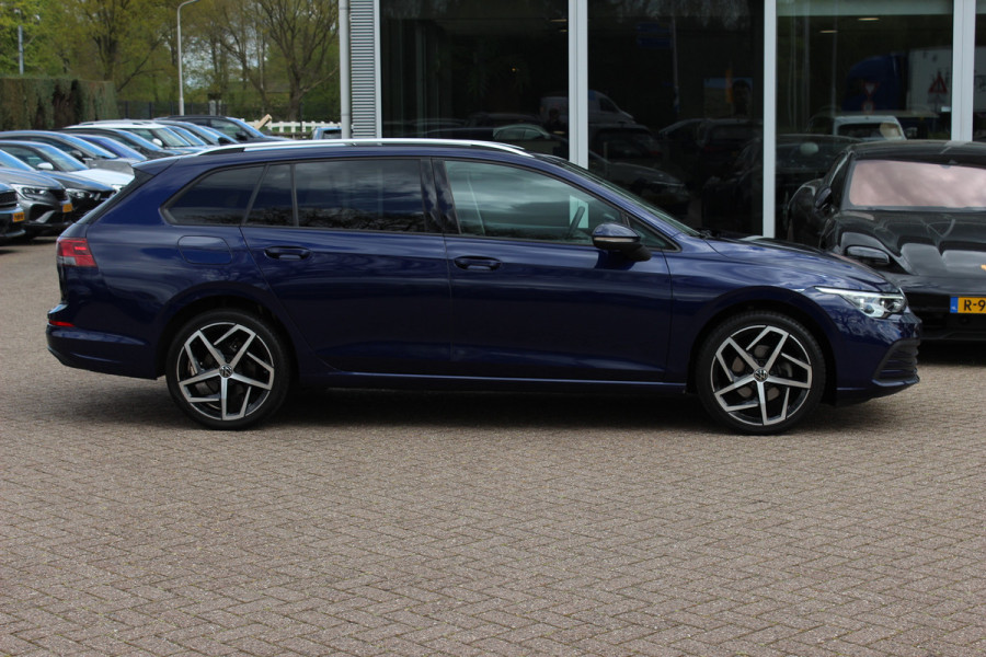 Volkswagen Golf Variant 1.0 eTSI Life Business / CarPlay / Parkeerhulp V+A / LED Koplampen / Virtual Cockpit / Stoelverwarming V+A / ACC / Getint glas