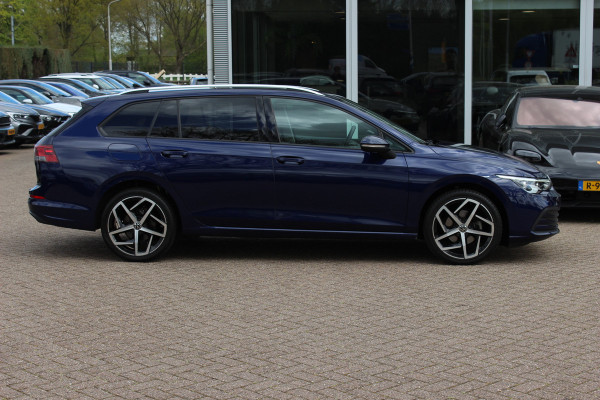 Volkswagen Golf Variant 1.0 eTSI Life Business / CarPlay / Parkeerhulp V+A / LED Koplampen / Virtual Cockpit / Stoelverwarming V+A / ACC / Getint glas