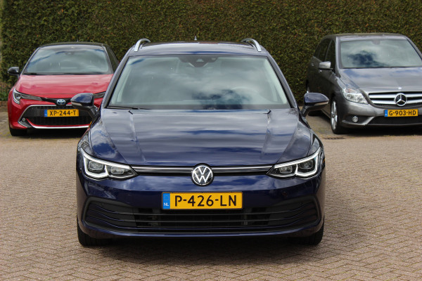 Volkswagen Golf Variant 1.0 eTSI Life Business / CarPlay / Parkeerhulp V+A / LED Koplampen / Virtual Cockpit / Stoelverwarming V+A / ACC / Getint glas