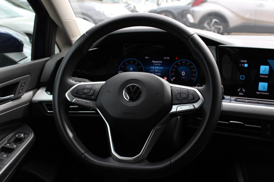 Volkswagen Golf Variant 1.0 eTSI Life Business / CarPlay / Parkeerhulp V+A / LED Koplampen / Virtual Cockpit / Stoelverwarming V+A / ACC / Getint glas