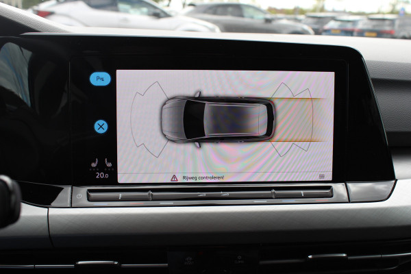 Volkswagen Golf Variant 1.0 eTSI Life Business / CarPlay / Parkeerhulp V+A / LED Koplampen / Virtual Cockpit / Stoelverwarming V+A / ACC / Getint glas