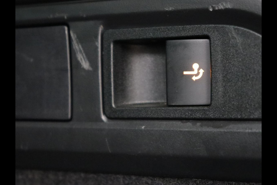 Škoda Kodiaq 1.5 TSI Style | Trekhaak | Stoelverwarming | Carplay | Sfeerverlichting | Memory | Keyless | Full LED | Navigatie | Climate control | Cruise control | Bluetooth