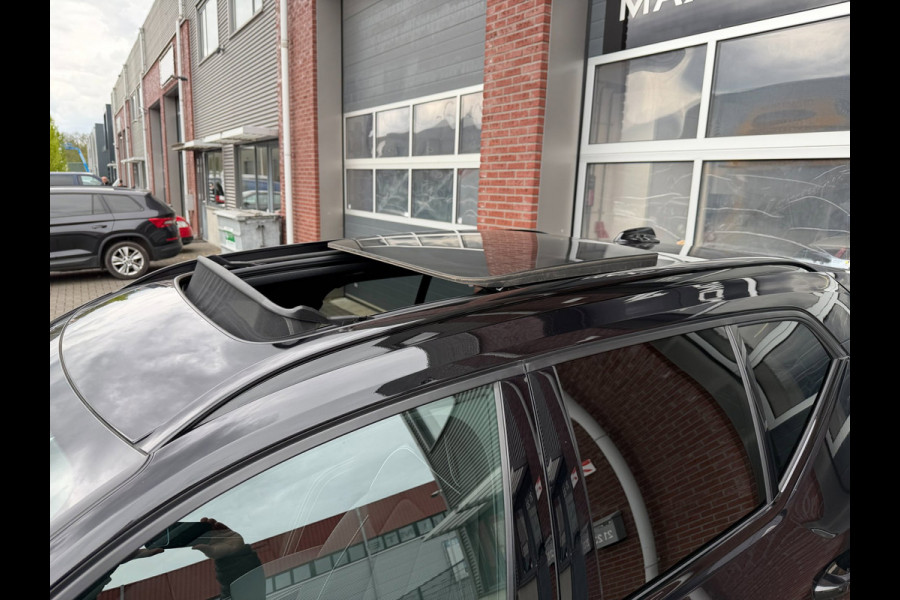 Volvo XC40 2.0 B4 Plus Dark LED ACC Pano Trekhaak 360cam H/K