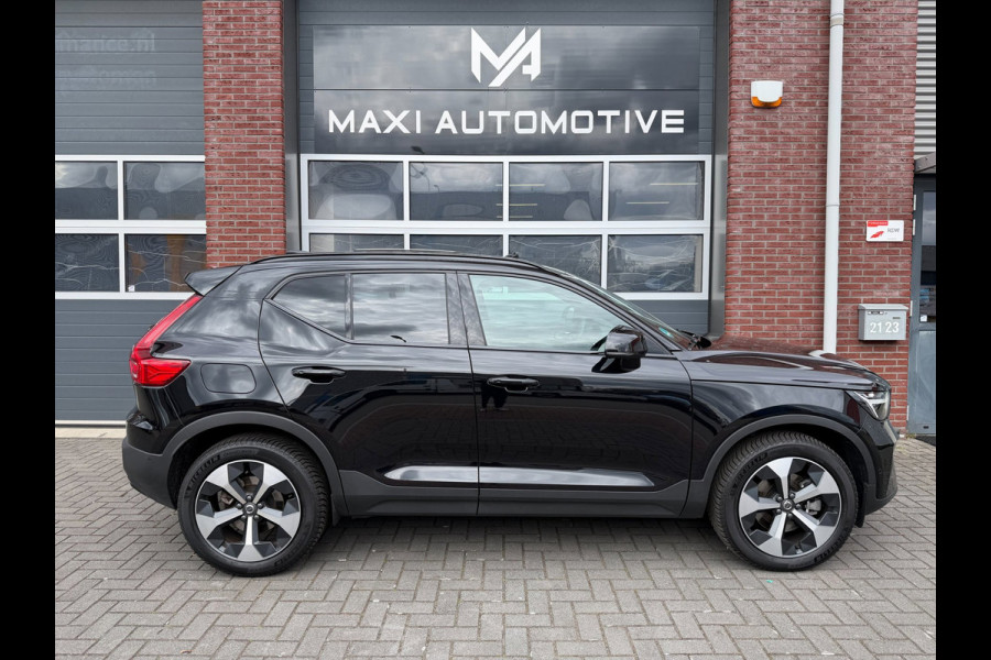 Volvo XC40 2.0 B4 Plus Dark LED ACC Pano Trekhaak 360cam H/K