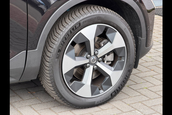 Volvo XC40 2.0 B4 Plus Dark LED ACC Pano Trekhaak 360cam H/K