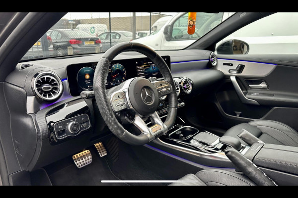 Mercedes-Benz A-Klasse AMG 35 4MATIC Edition 1