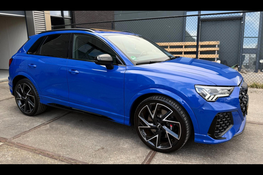 Audi Q3 TFSI RS / BOMVOL / RIJKLAAR
