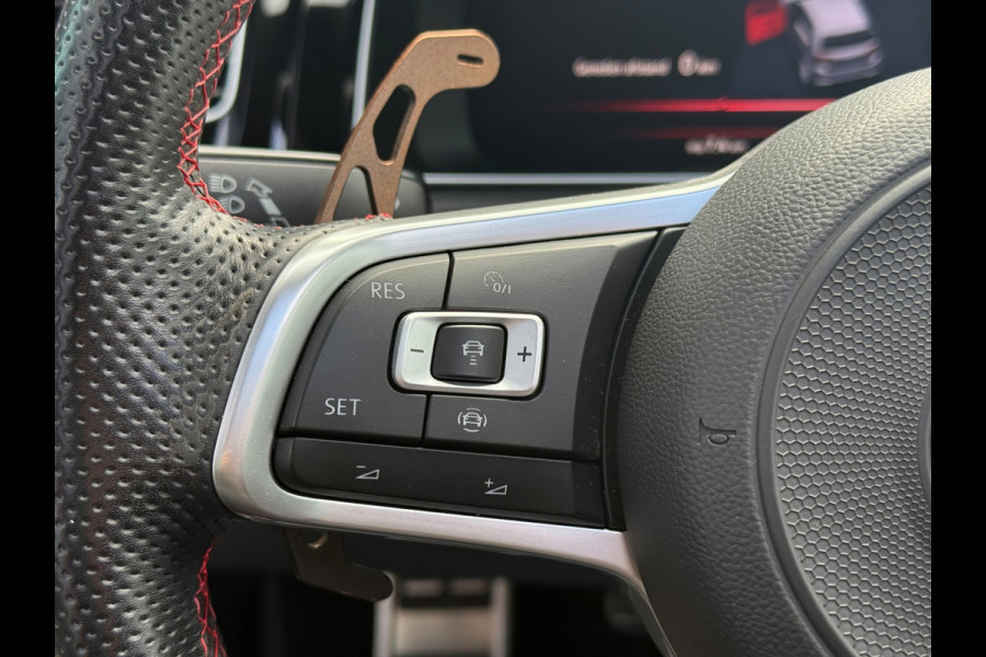 Volkswagen Golf 2.0 TSI GTI TCR | Pano | ACC | Camera | Carplay