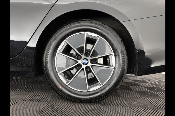 BMW 3-serie 320i Business Edition (INCL-BTW) Aut. *FULL-LED | NAVI-FULLMAP | COMFORTSEATS | HIFI-SOUND | DIGI-COCKPIT | DAB | SHIFT-PADDLES | ECC | TOWBAR | PDC | CRUISE | 16''ALU*
