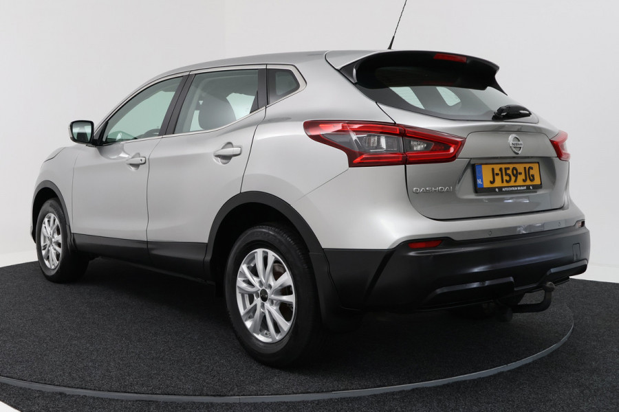 Nissan QASHQAI 1.3 DIG-T Visia (TREKHAAK, STOELVERWARMING, CARPLAY, CRUISE CONTROL, PARKEERSENSOREN)