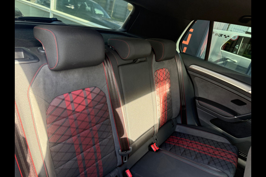 Volkswagen Golf 2.0 TSI GTI TCR | Pano | Virtual | ACC | Camera