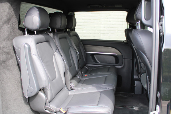 Mercedes-Benz V-Klasse 300d / XXL / 4-Matic / DC / Black Edition / 2x Elec Schuifdeur / 360 Camera / Vol Opties / NIEUWSTAAT