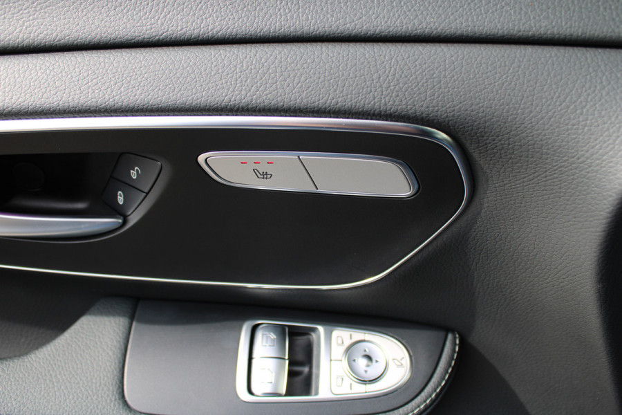 Mercedes-Benz V-Klasse 300d / XXL / 4-Matic / DC / Black Edition / 2x Elec Schuifdeur / 360 Camera / Vol Opties / NIEUWSTAAT