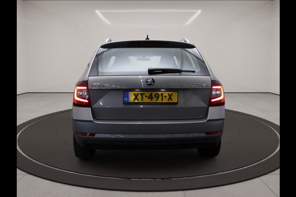 Škoda Octavia Combi 1.5 TSI 150 PK Automaat Greentech Style Business, Carplay, Cruise Control, Stoelverwarming