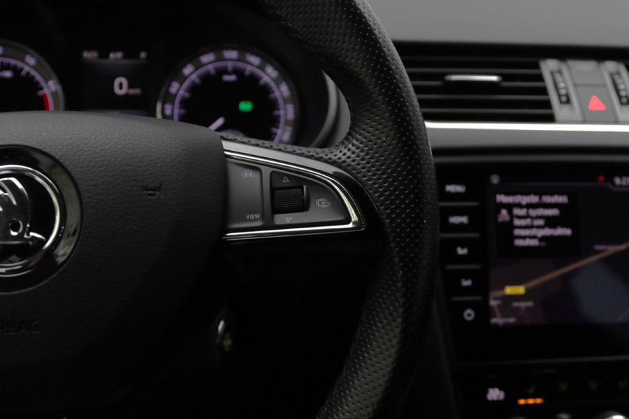 Škoda Octavia Combi 1.5 TSI 150 PK Automaat Greentech Style Business, Carplay, Cruise Control, Stoelverwarming