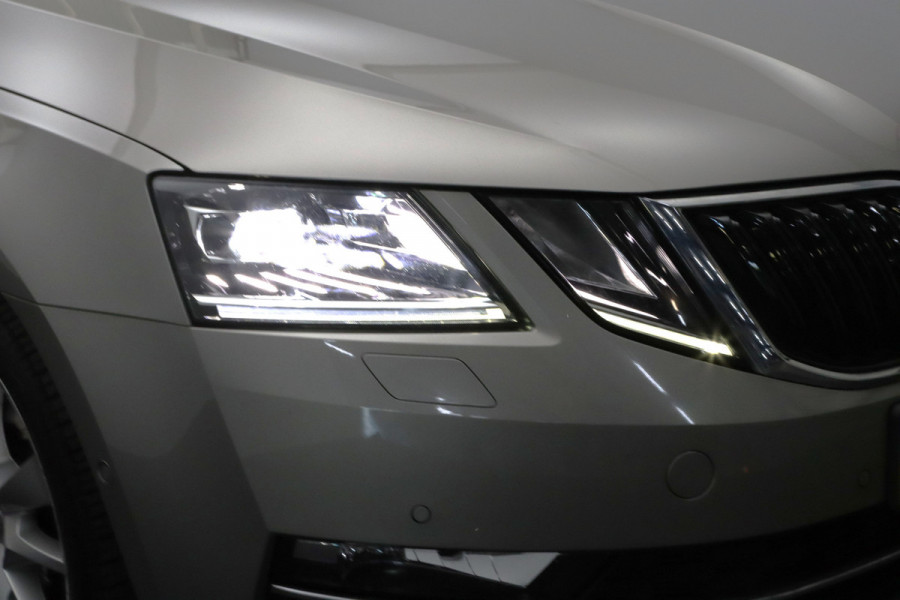 Škoda Octavia Combi 1.5 TSI 150 PK Automaat Greentech Style Business, Carplay, Cruise Control, Stoelverwarming