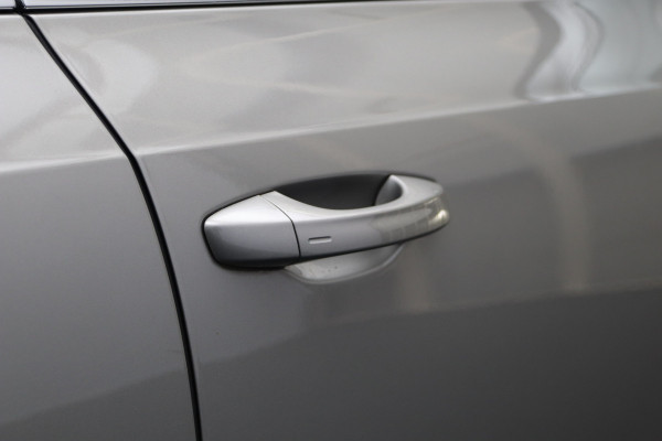 Škoda Octavia Combi 1.5 TSI 150 PK Automaat Greentech Style Business, Carplay, Cruise Control, Stoelverwarming