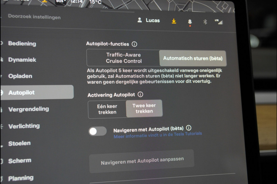 Tesla Model Y SOH: 94,7% Navi 360° Leer ACC Autopilot PDC Elektr. achterklep Stoelverwarmimg voor en achter Stuurverwarming Optie: Full Self-Driving Capability BTW auto