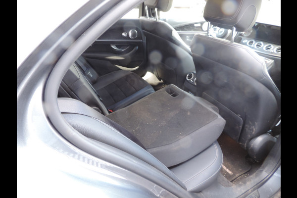 Mercedes-Benz E-Klasse 200 d Business Solution AMG Plus Upgrade Edition amg night pakket