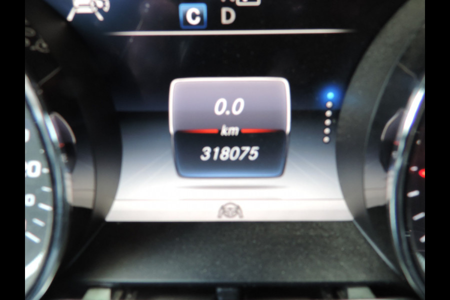 Mercedes-Benz E-Klasse 200 d Business Solution AMG Plus Upgrade Edition amg night pakket