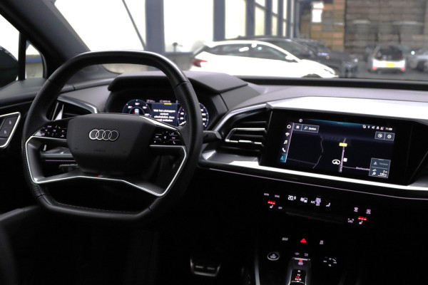 Audi Q4 e-tron 40 204 PK Launch edition S-Line Competition 77 kWh SOH 95%, Stoelverwarming, S-line Pakket, Adap. Cruise Control