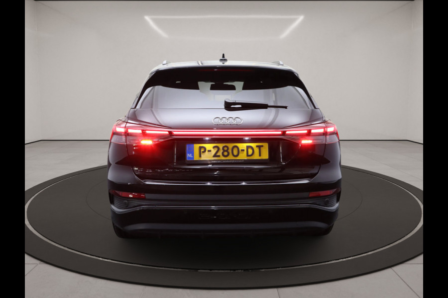 Audi Q4 e-tron 40 204 PK Launch edition S-Line Competition 77 kWh SOH 95%, Stoelverwarming, S-line Pakket, Adap. Cruise Control