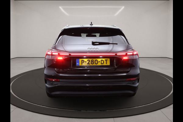 Audi Q4 e-tron 40 204 PK Launch edition S-Line Competition 77 kWh SOH 95%, Stoelverwarming, S-line Pakket, Adap. Cruise Control