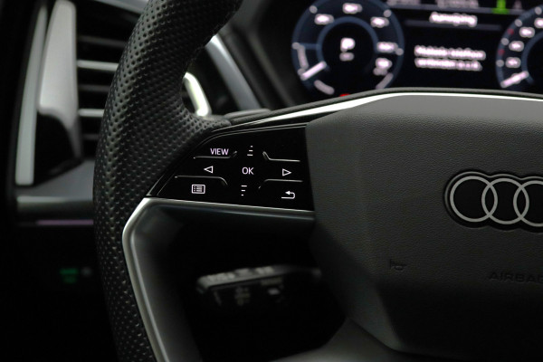 Audi Q4 e-tron 40 204 PK Launch edition S-Line Competition 77 kWh SOH 95%, Stoelverwarming, S-line Pakket, Adap. Cruise Control