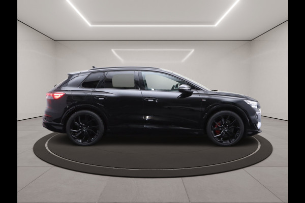 Audi Q4 e-tron 40 204 PK Launch edition S-Line Competition 77 kWh SOH 95%, Stoelverwarming, S-line Pakket, Adap. Cruise Control
