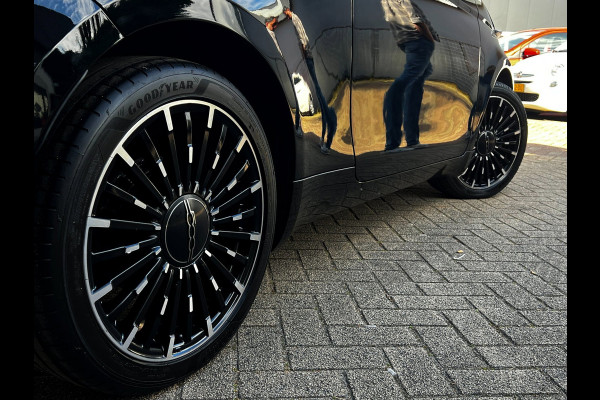 Fiat 500 Icon 42 kWh Panoramadak_Zeer nette auto