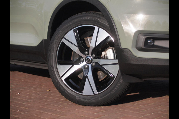 Volvo XC40 Recharge P8 AWD R-Design | SOH 94% | Trekhaak | Camera | Apple Carplay | Cruise Control |