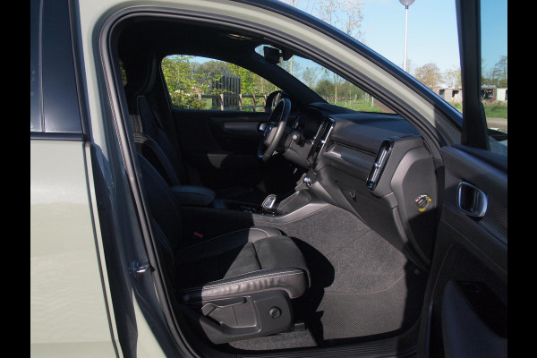 Volvo XC40 Recharge P8 AWD R-Design | SOH 94% | Trekhaak | Camera | Apple Carplay | Cruise Control |