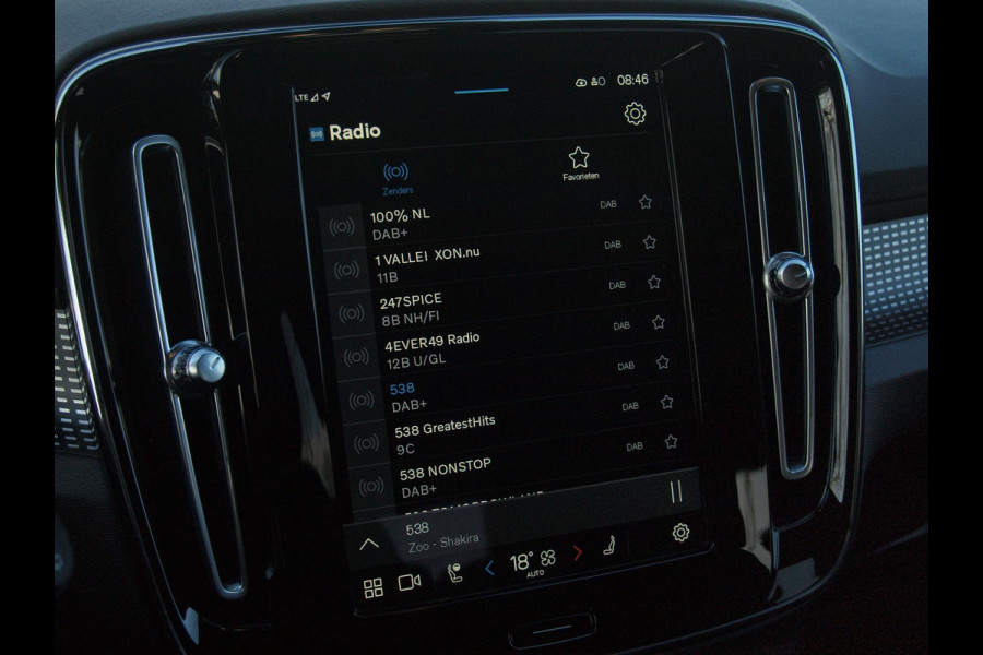 Volvo XC40 Recharge P8 AWD R-Design | SOH 94% | Trekhaak | Camera | Apple Carplay | Cruise Control |