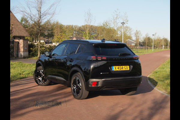 Peugeot e-2008 EV Allure 54 kWh | SOH 95% | Camera | Apple Carplay | Cruise Control | NL-Auto |