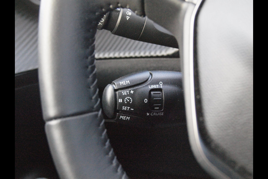 Peugeot e-2008 EV Allure 54 kWh | SOH 95% | Camera | Apple Carplay | Cruise Control | NL-Auto |