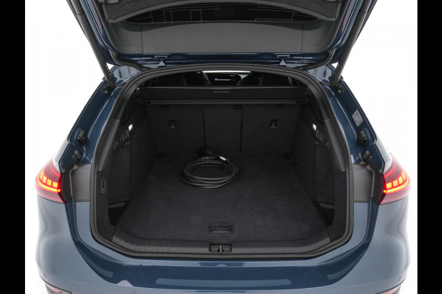 Audi A6 Avant e-tron S edition 83 kWh [ 3-Fase ] (INCL.BTW) *MATRIX-LED | LEATHER-FABRIC | ADAPTIVE-CRUISE | TOP-VIEW | BLINDSPOT | KEYLESS | MEMORY-PACK | WIDESCREEN-COCKPIT | PRIVACY-GLASS | SHIT-PADDLES | HEATED-SPORTSEATS | 21''ALU | TO