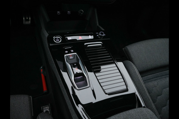 Audi A6 Avant e-tron S edition 83 kWh [ 3-Fase ] (INCL.BTW) *MATRIX-LED | LEATHER-FABRIC | ADAPTIVE-CRUISE | TOP-VIEW | BLINDSPOT | KEYLESS | MEMORY-PACK | WIDESCREEN-COCKPIT | PRIVACY-GLASS | SHIT-PADDLES | HEATED-SPORTSEATS | 21''ALU | TO