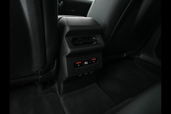 Audi A6 Avant e-tron S edition 83 kWh [ 3-Fase ] (INCL.BTW) *MATRIX-LED | LEATHER-FABRIC | ADAPTIVE-CRUISE | TOP-VIEW | BLINDSPOT | KEYLESS | MEMORY-PACK | WIDESCREEN-COCKPIT | PRIVACY-GLASS | SHIT-PADDLES | HEATED-SPORTSEATS | 21''ALU | TO