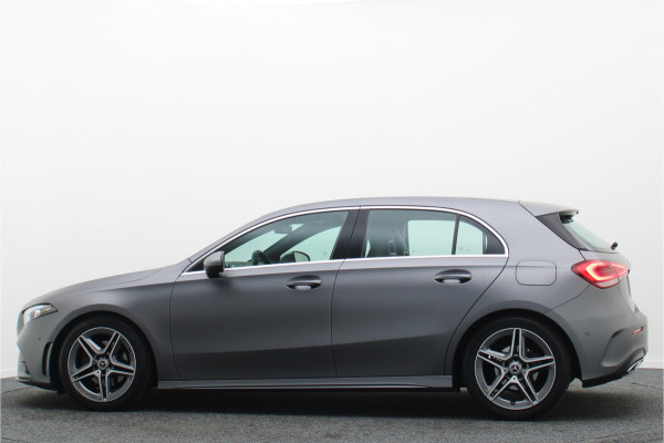 Mercedes-Benz A-Klasse 160 Business Solution AMG Camera, Apple Carplay, LED, Stoelverwarming, PDC, 18"