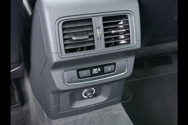 Audi Q5 55 TFSI e quattro Competition 32.000KM! |PANO| ELEKTRISCHE TREKHAAK| ELEK. ACHTERKLEP |MASSAGE| ADAPTIVE CRUISE| CAMERA| NET ONDERHOUD GEHAD RIJKLAAR INCL. 12 MND BOVAG GARANTIE| SFEERVERLICHTING