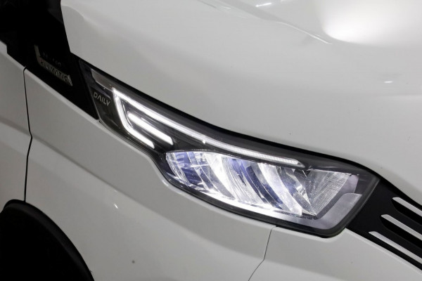 Iveco Daily 35S14 136pk HiMatic Automaat Bakwagen met laadklep en zijdeur H235cm 03-2022