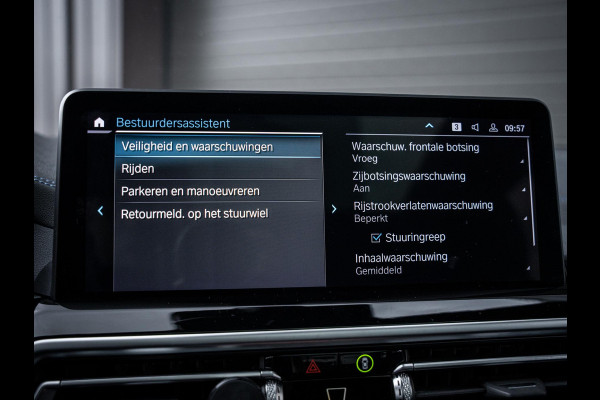 BMW iX3 High Executive 80 kWh M-Sport l NAP l Pano l HUD l 360cam l Trekhaak