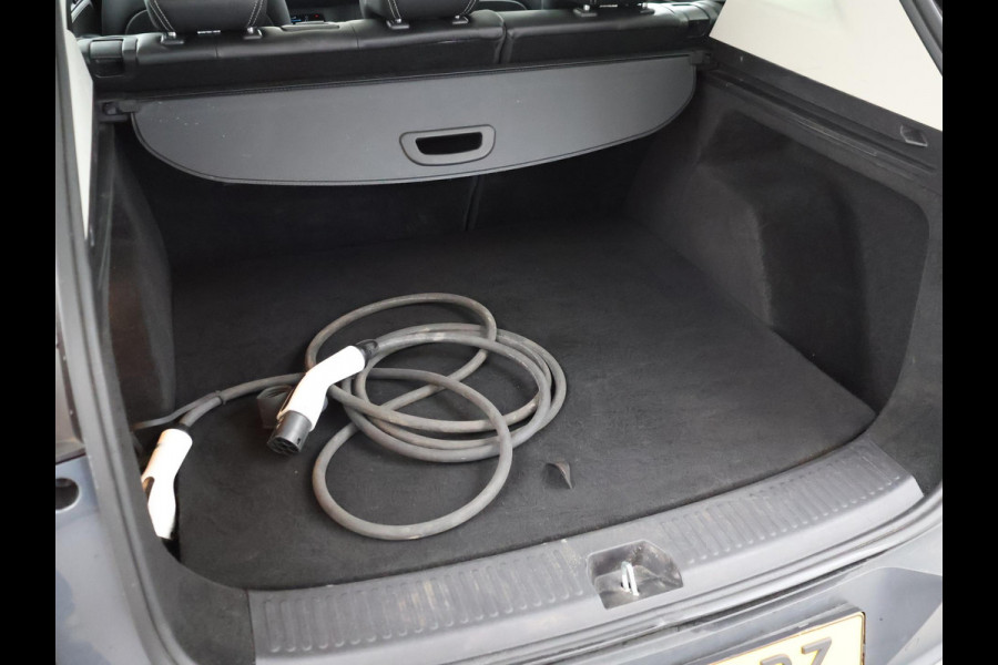 Aiways U5 PRIME 63 kWh 3-FASE LADER + LEDER | 19 INCH | PANORAMA SCHUIFDAK | 360 CAMERA | ADAPTIVE CRUISE