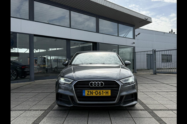 Audi A3 Limousine 30 TFSI S-Line | Trekhaak | Virtual | Navi |