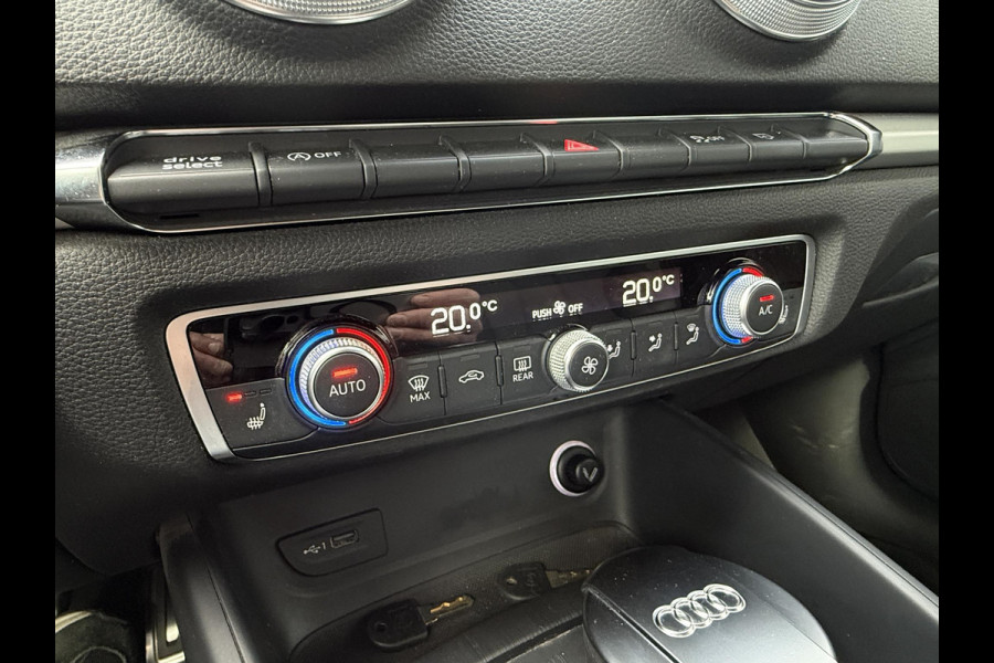 Audi A3 Limousine 30 TFSI S-Line | Trekhaak | Virtual | Navi |
