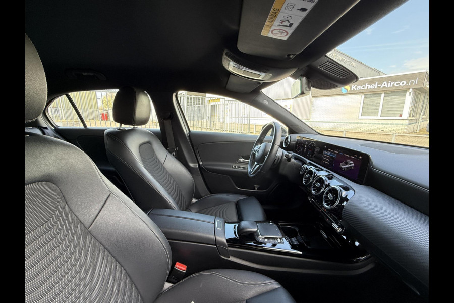Mercedes-Benz A-Klasse 180 Aut. Edition Xenon-LED | Navi | Camera | M-Bux | Sport St.
