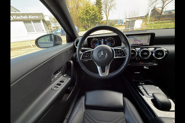 Mercedes-Benz A-Klasse 180 Aut. Edition Xenon-LED | Navi | Camera | M-Bux | Sport St.